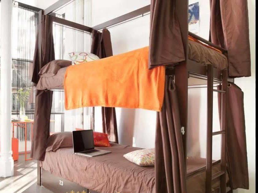 Hip Karma Hostel Barcelona Exteriér fotografie